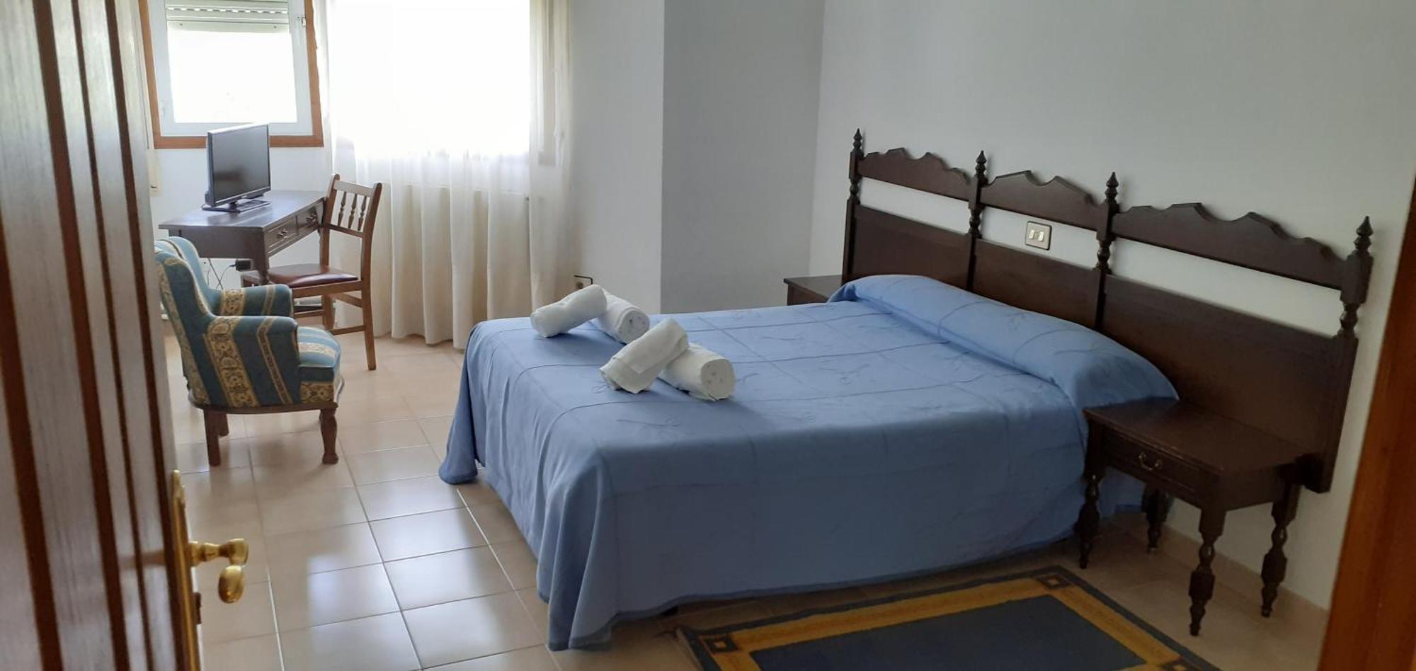 Entrimo Hostal Entrimena 2 מראה חיצוני תמונה